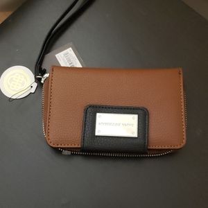 Dana buchman wristlet wallet